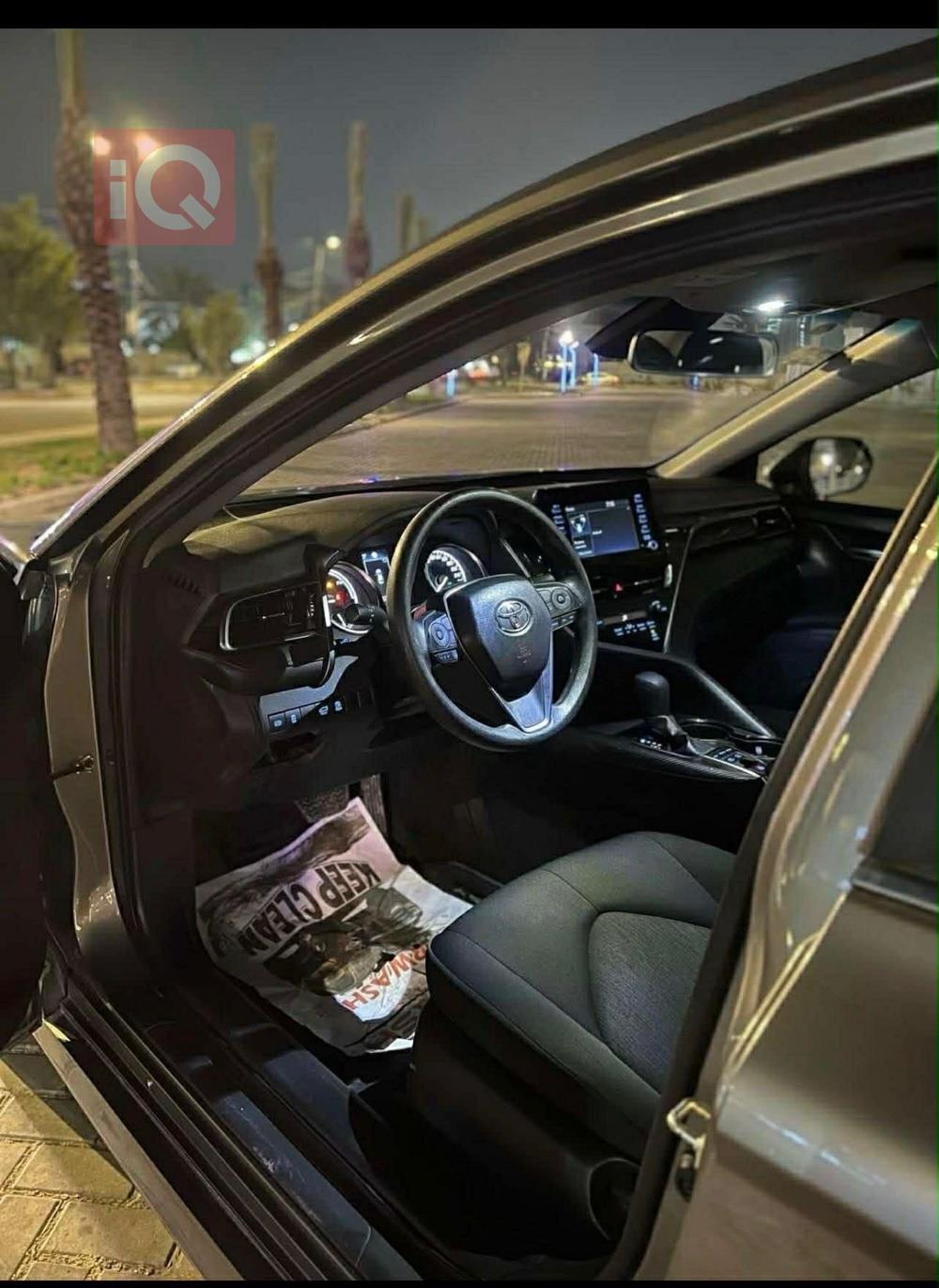 تۆیۆتا کامری